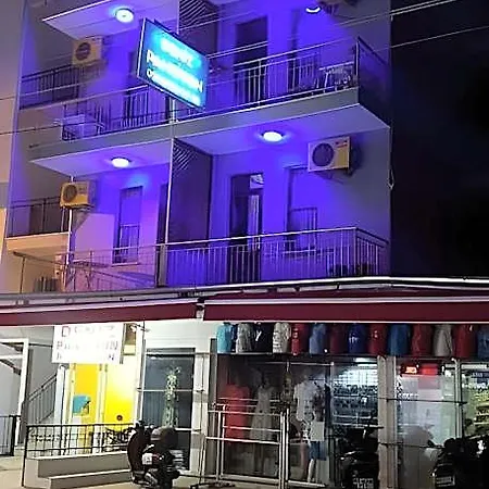 Deniz Mahmutlar
